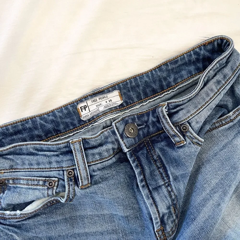 FREE PEOPLE | W 26 | JEANS - Picture 3 of 4